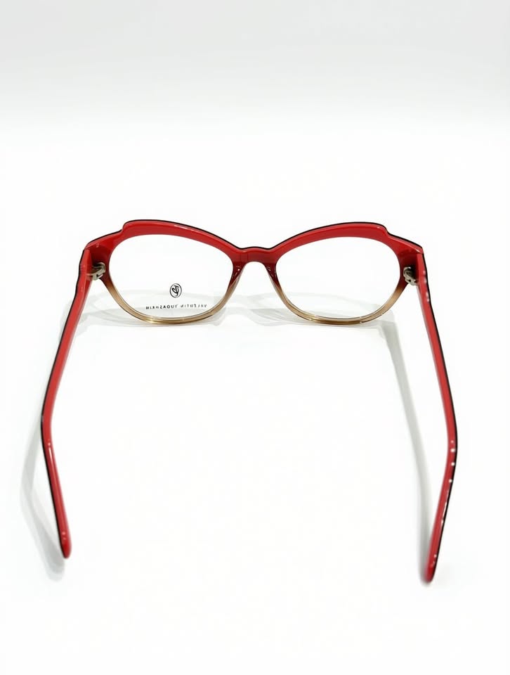 VALENTIN YUDASHKIN ROUGE - image 3
