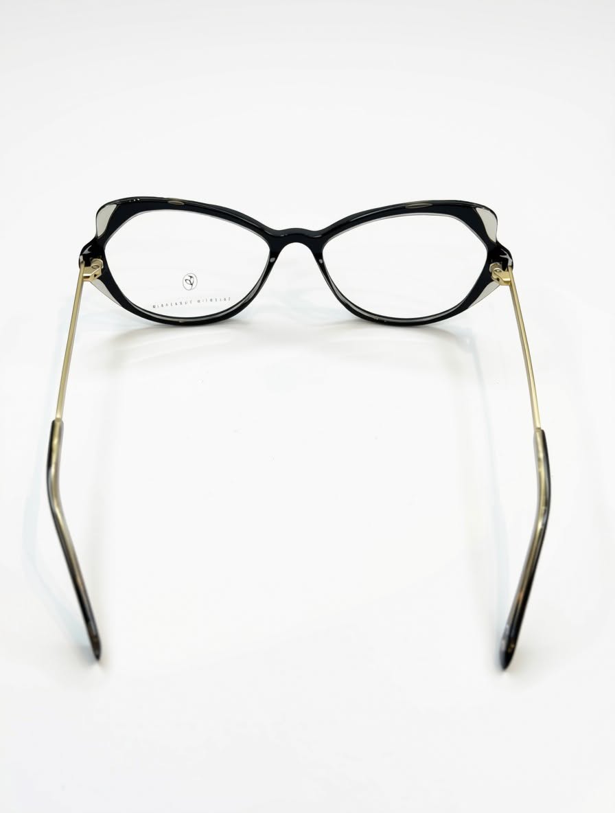 valentin yudashkin gris - image 3
