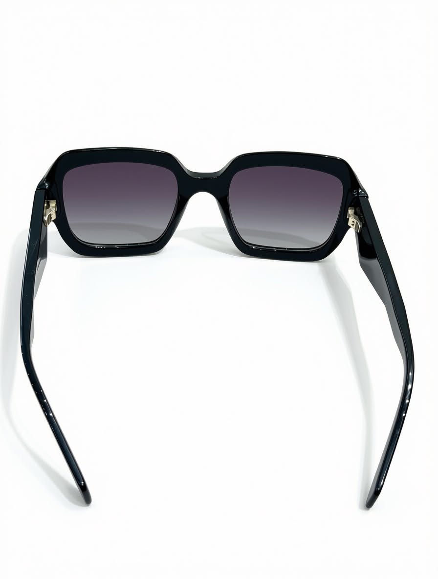PRADA NOIR - image 3