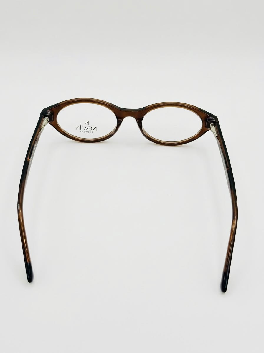 NEW IN MARRON - image 3
