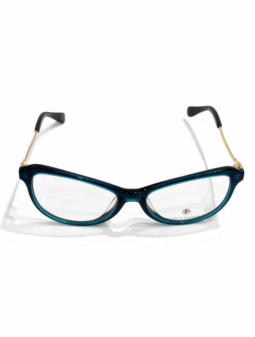 VALENTIN YUDASHKIN BLEU CLAIR