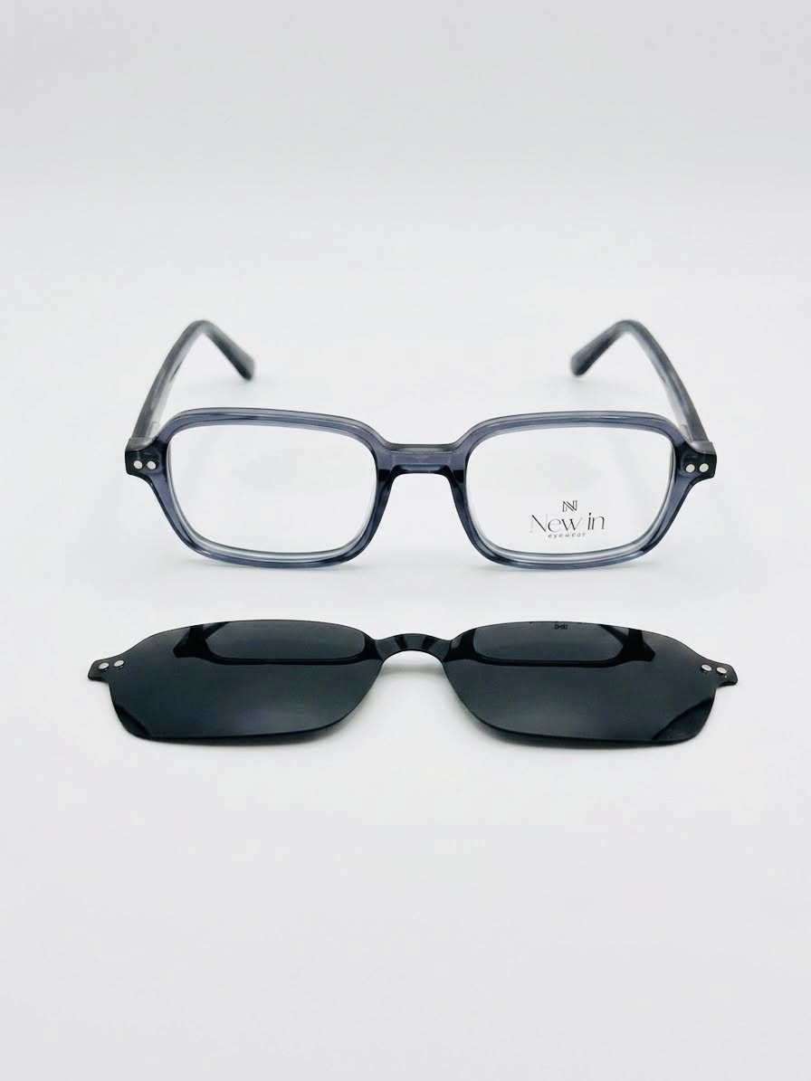 NEW IN GRIS
