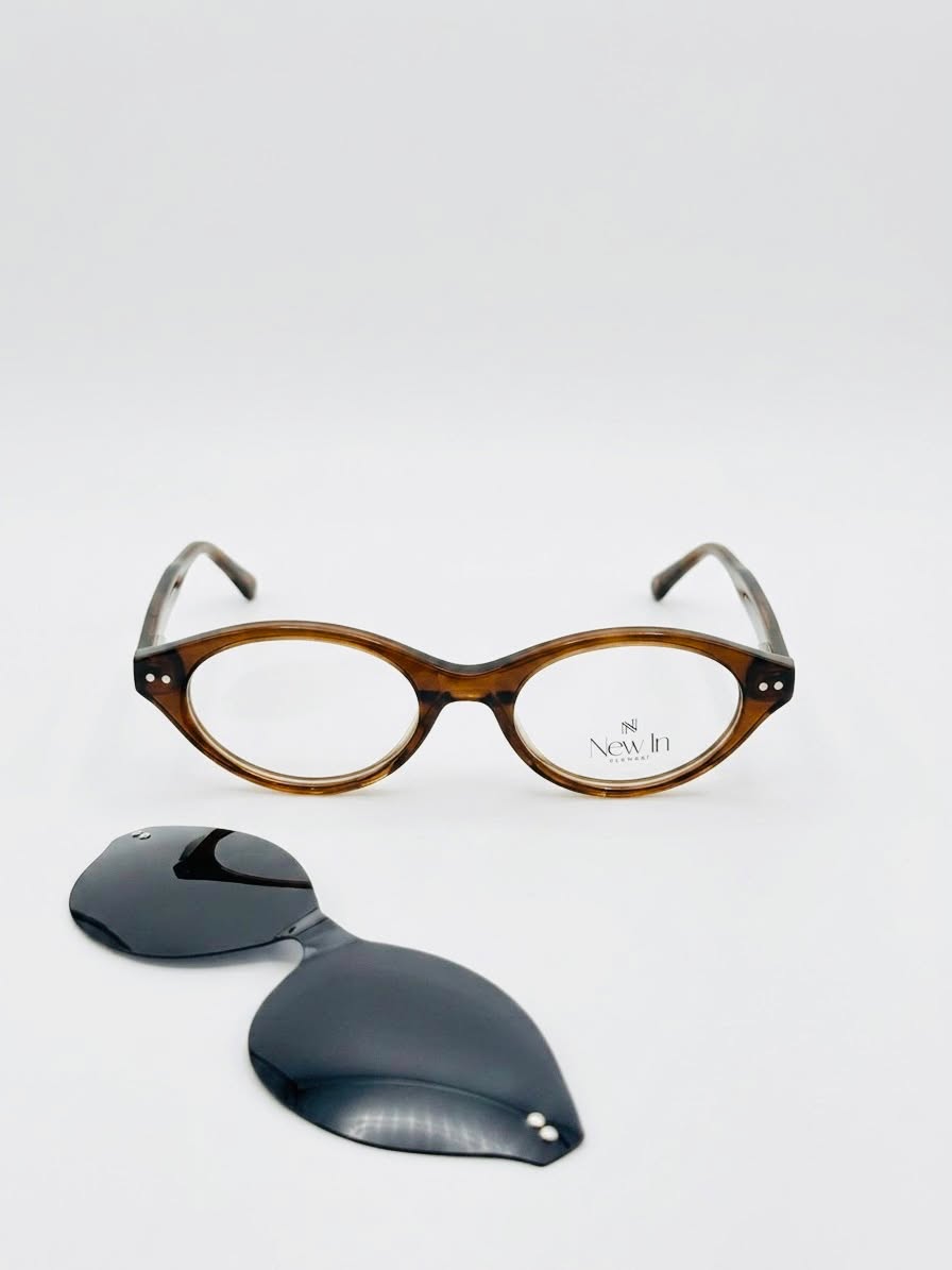 NEW IN MARRON